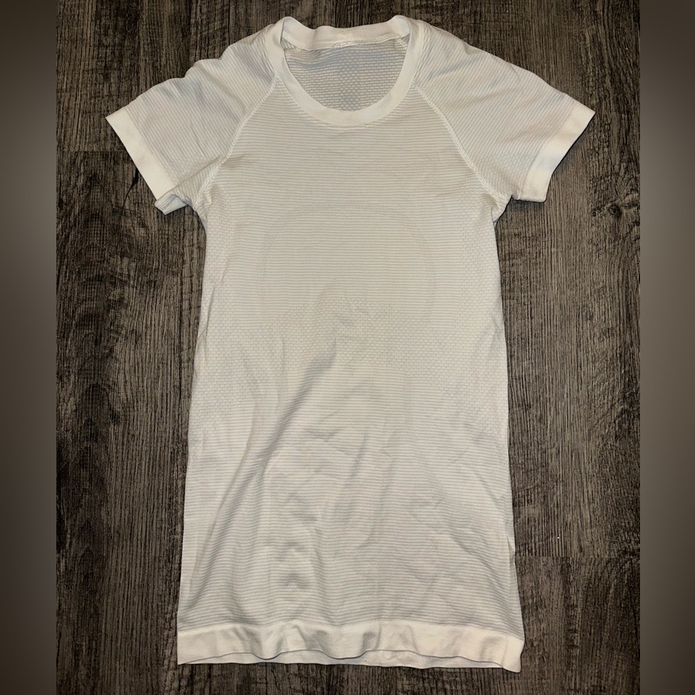 Lululemon Swiftly Tech Short-Sleeve Shirt